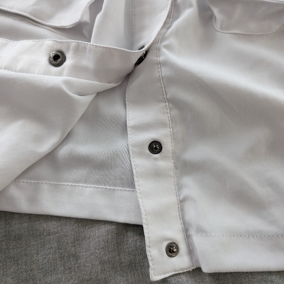 Strapless lightweight white snap up dress - Picture 2 of 7